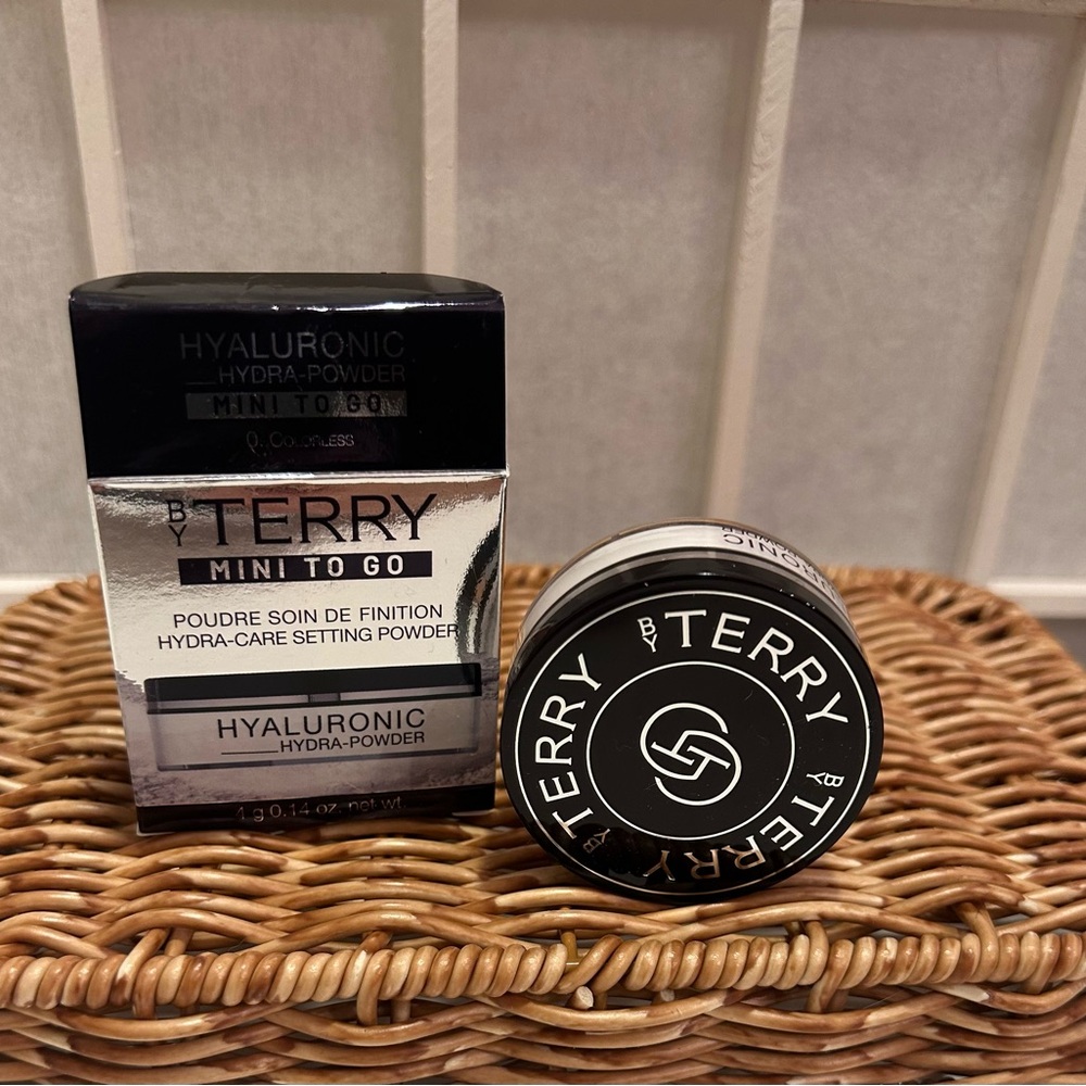By Terry Hyaluronic Hydra-Powder Mini To Go